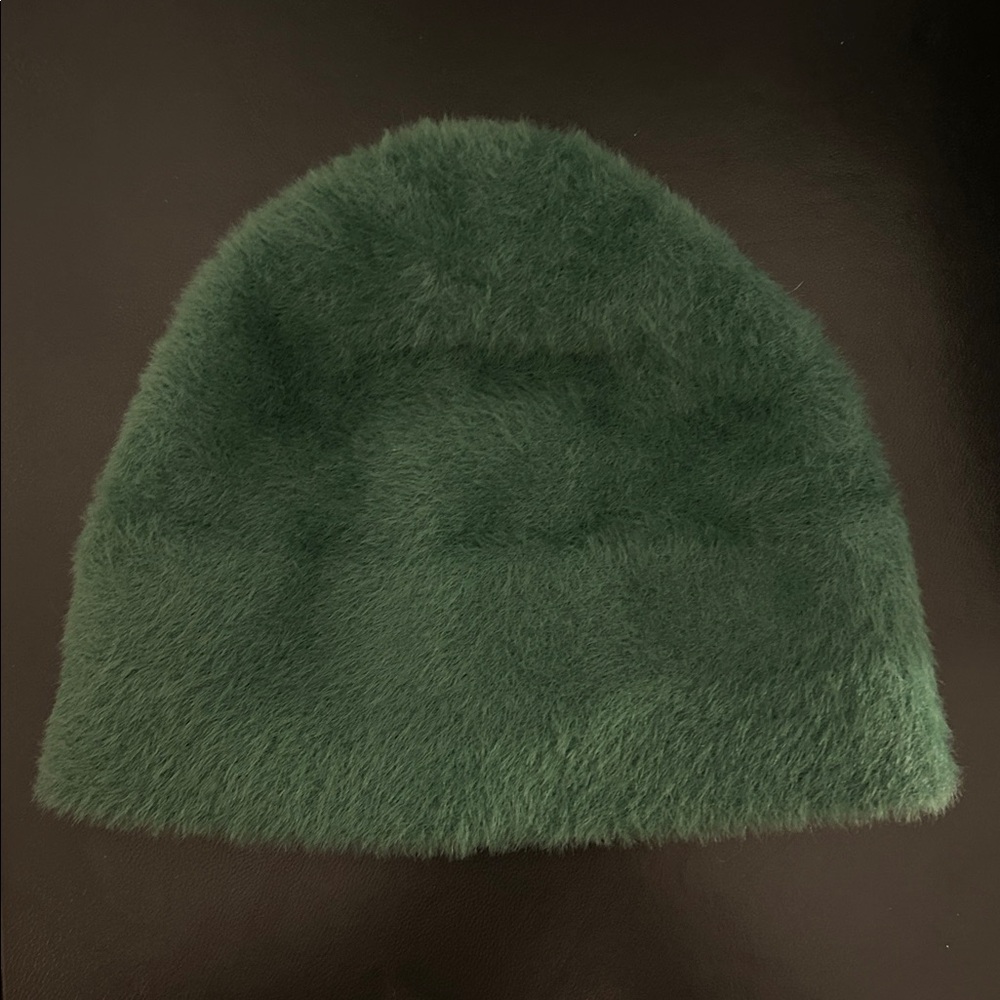 ARITZIA/SUNDAY BEST Beanie